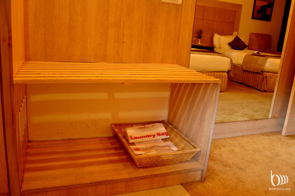 Hotel Centre Point Nagpur Rum bild